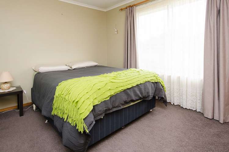 Fourth view of Homely house listing, 2/23 Chifley Street, Wodonga VIC 3690