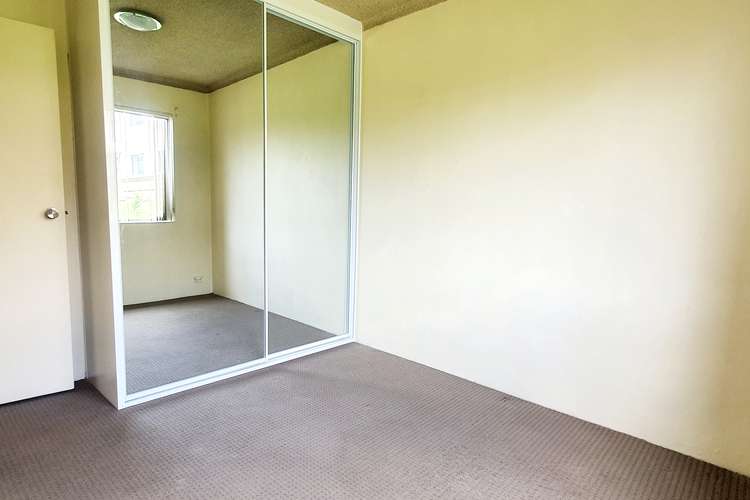 Fourth view of Homely unit listing, 6/8 RUBY ST, Carramar NSW 2163