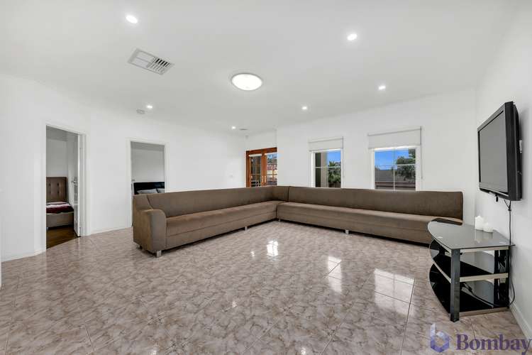 Fifth view of Homely house listing, 11 Langley Place, Roxburgh Park VIC 3064