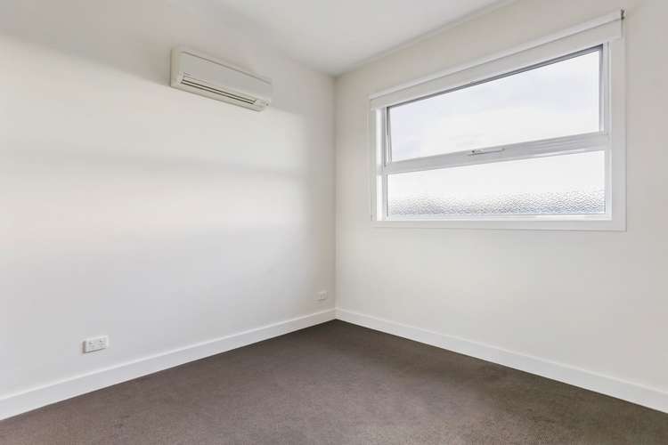 Fifth view of Homely apartment listing, 8/1422 Centre Road, Clayton South VIC 3169