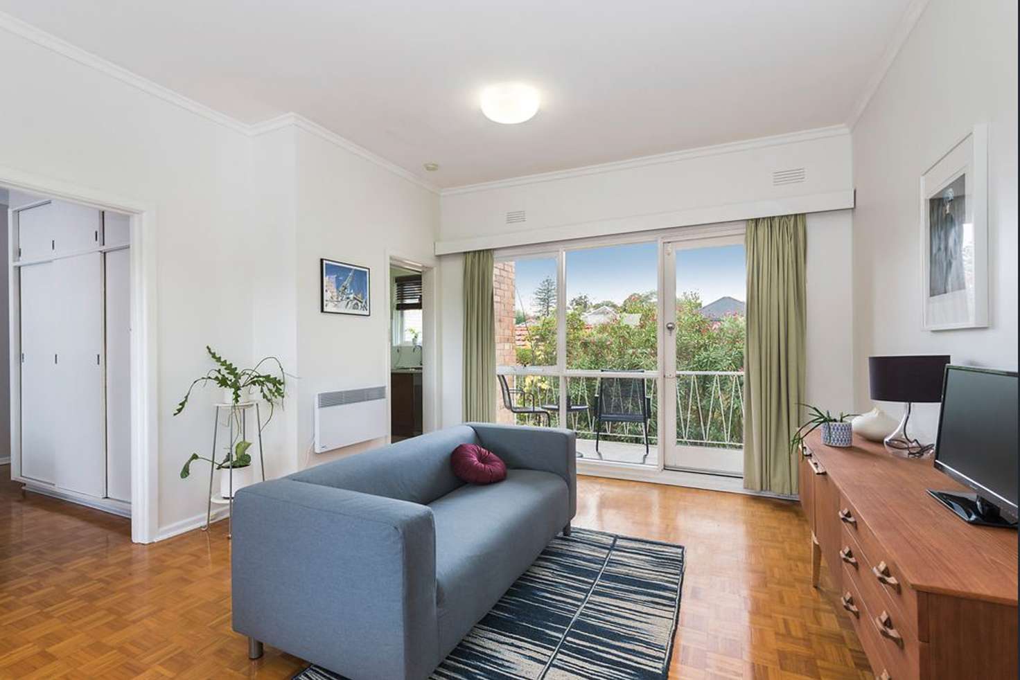 Main view of Homely apartment listing, 17/41 Riversdale Road, Hawthorn VIC 3122