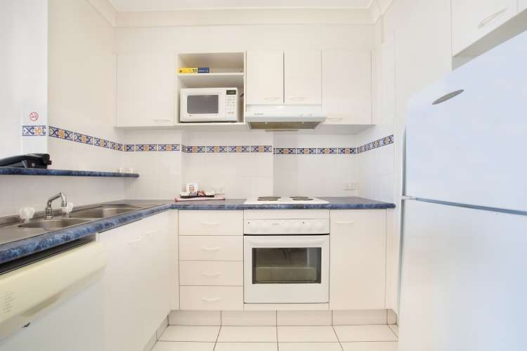 Fifth view of Homely apartment listing, 16/4 'Ocean Royale' Britannia Avenue, Broadbeach QLD 4218