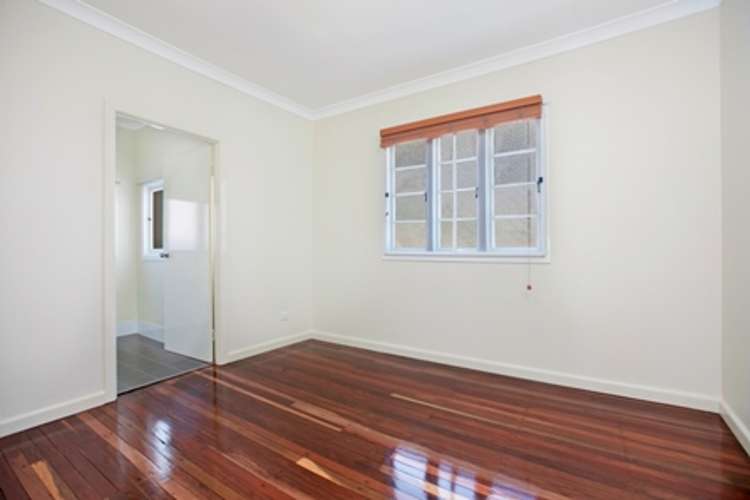 Fifth view of Homely house listing, 7 Allen Street, Wynnum QLD 4178