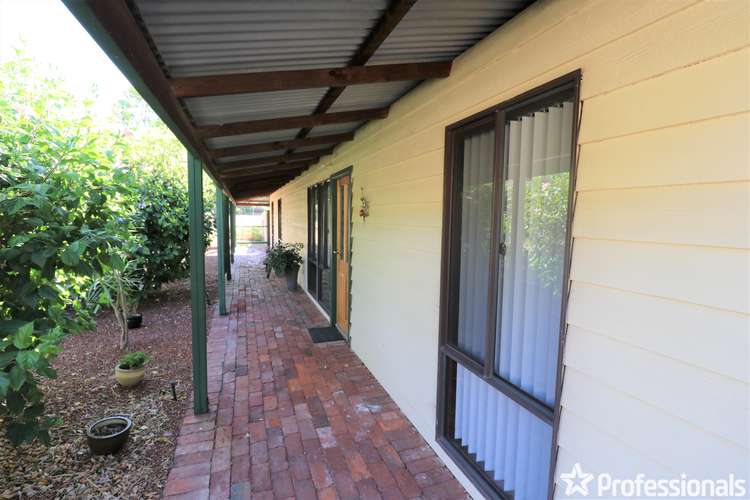 Second view of Homely house listing, 22 Onyx Road, Mount Richon WA 6112