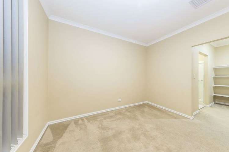 Fifth view of Homely house listing, 8 Clifton Lane, Caroline Springs VIC 3023