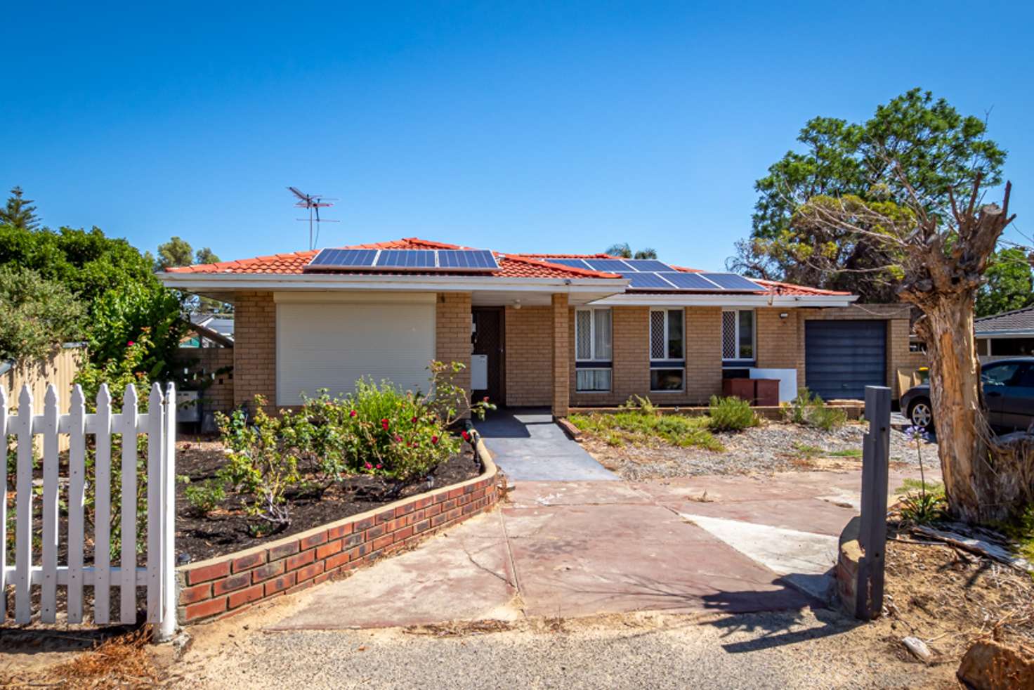Main view of Homely house listing, 5 Scotia Place, Armadale WA 6112