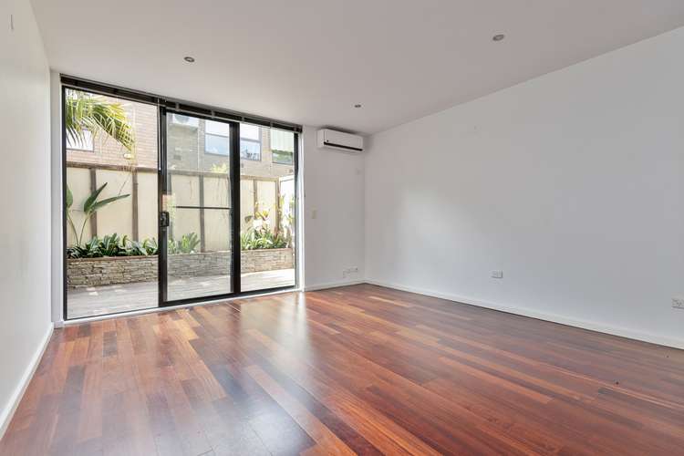 Third view of Homely townhouse listing, 6/11 Grandview Avenue, Maribyrnong VIC 3032