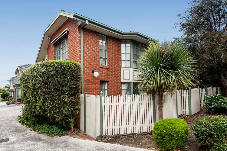 Main view of Homely townhouse listing, 1/8 Renown Street, Burwood VIC 3125
