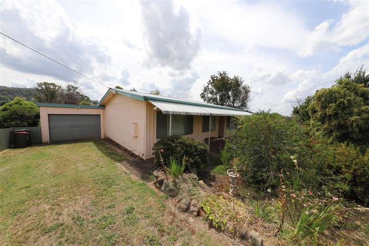 58 Wakehurst Avenue, Batlow NSW 2730