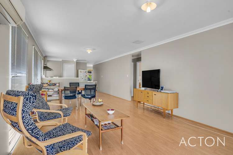 Fifth view of Homely house listing, 2/37 Latreille Road, South Bunbury WA 6230