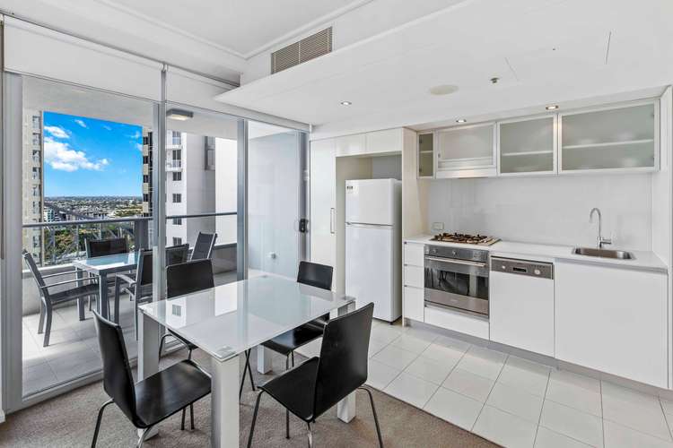 Third view of Homely apartment listing, 245/30 Macrossan Street, Brisbane City QLD 4000