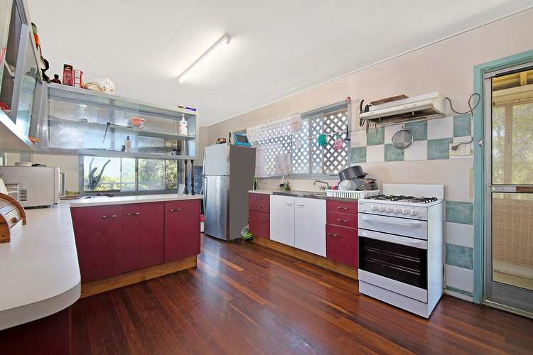 Seventh view of Homely house listing, 16 KERR STREET, Meikleville Hill QLD 4703
