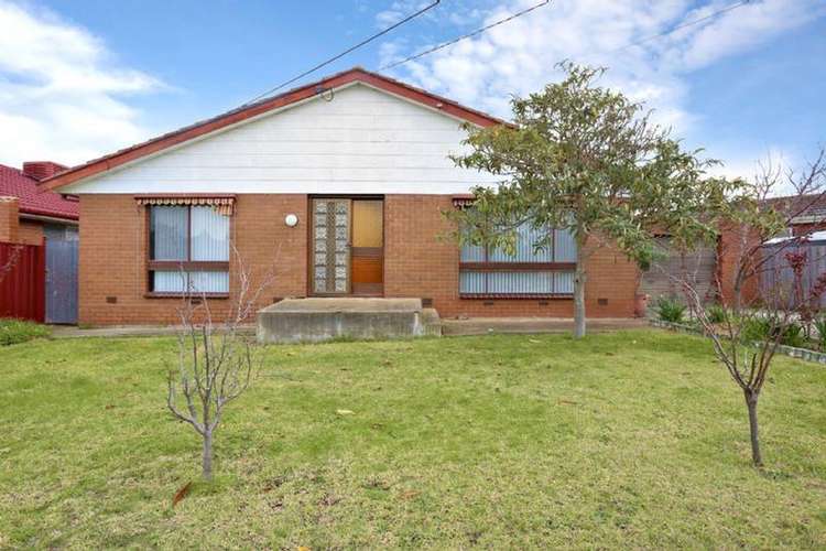 Main view of Homely house listing, 5 Lambolle Court, St Albans VIC 3021