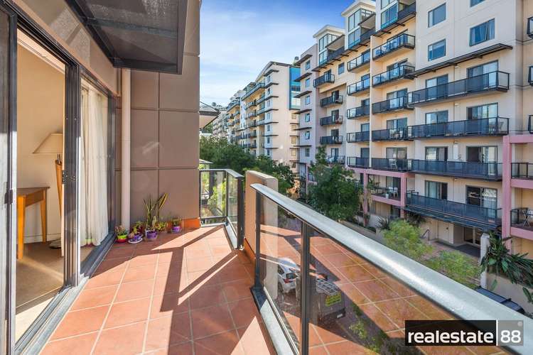Fifth view of Homely apartment listing, 17/116 Mounts Bay Road, Perth WA 6000