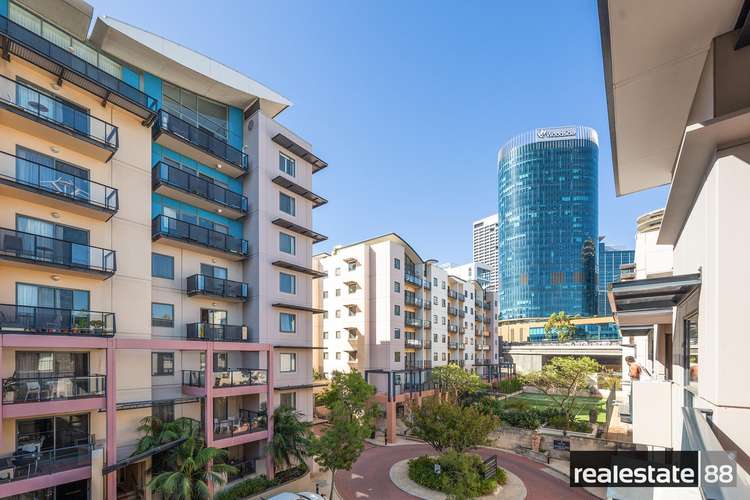 Sixth view of Homely apartment listing, 17/116 Mounts Bay Road, Perth WA 6000