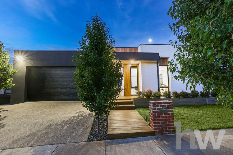 6 Foymount Crescent, Highton VIC 3216