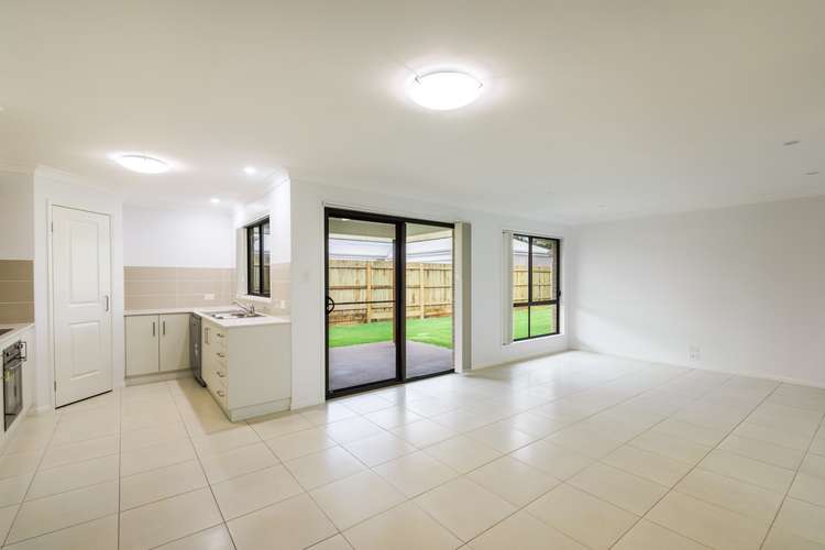 Second view of Homely house listing, 87 Entabeni Drive, Kearneys Spring QLD 4350