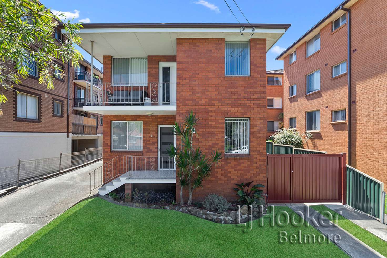 Main view of Homely townhouse listing, 1/5 Myers Street, Roselands NSW 2196