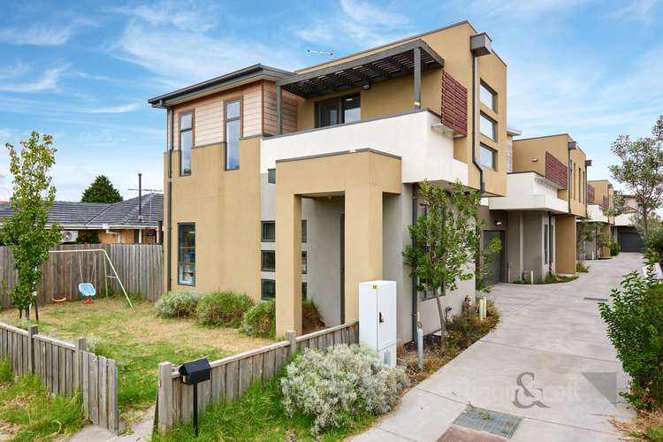 Main view of Homely townhouse listing, 1/15 Henry Street, Noble Park VIC 3174