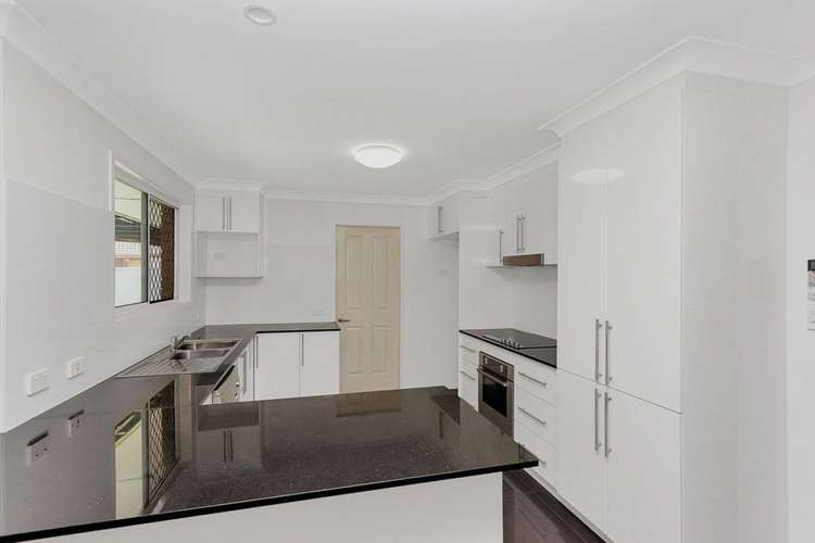 Second view of Homely house listing, 21 Willis Court, Mermaid Waters QLD 4218