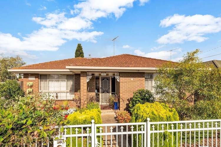 Main view of Homely house listing, 20 Grange Court, Corio VIC 3214