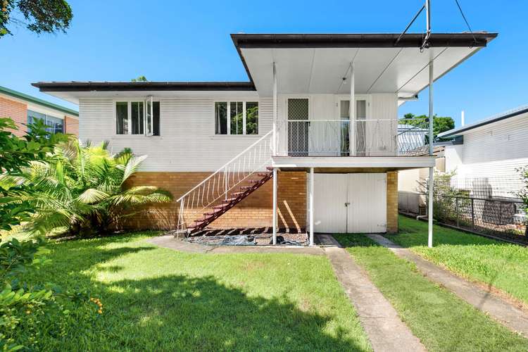 Second view of Homely house listing, 20 William Parade, Fairfield QLD 4103