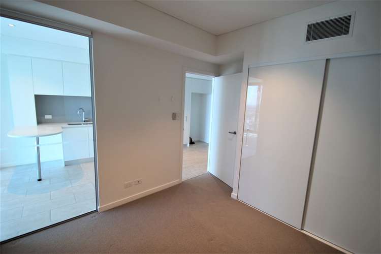 Third view of Homely apartment listing, 5911/222 Margaret St, Brisbane City QLD 4000