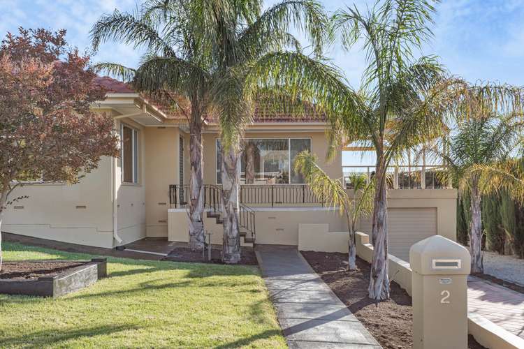 2 Cleve street, Seaview Downs SA 5049