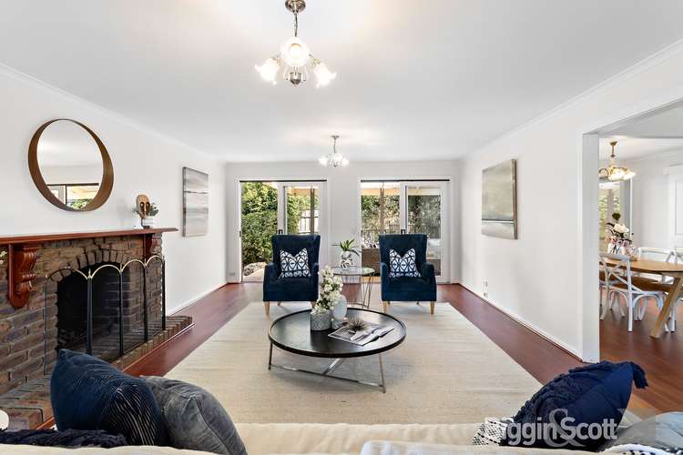 Second view of Homely house listing, 5 Dumfries Court, Glen Waverley VIC 3150