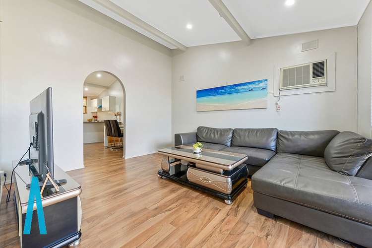 Second view of Homely house listing, 5/4 Windsor Grove, Windsor Gardens SA 5087