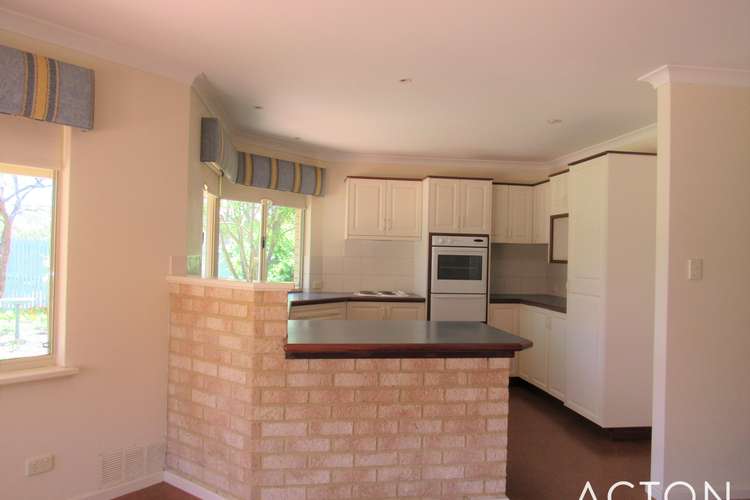 Second view of Homely house listing, 7 Kelsey Cove, Broadwater WA 6280