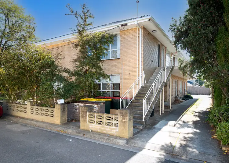 6 Smith Street