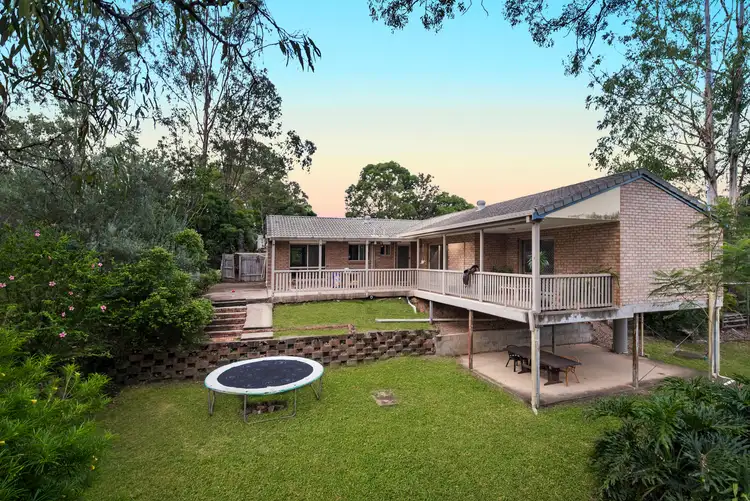 8 Kalina Place