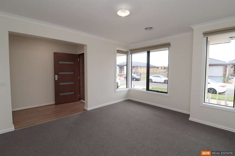 Second view of Homely house listing, 10 Sagittarius Avenue, Truganina VIC 3029