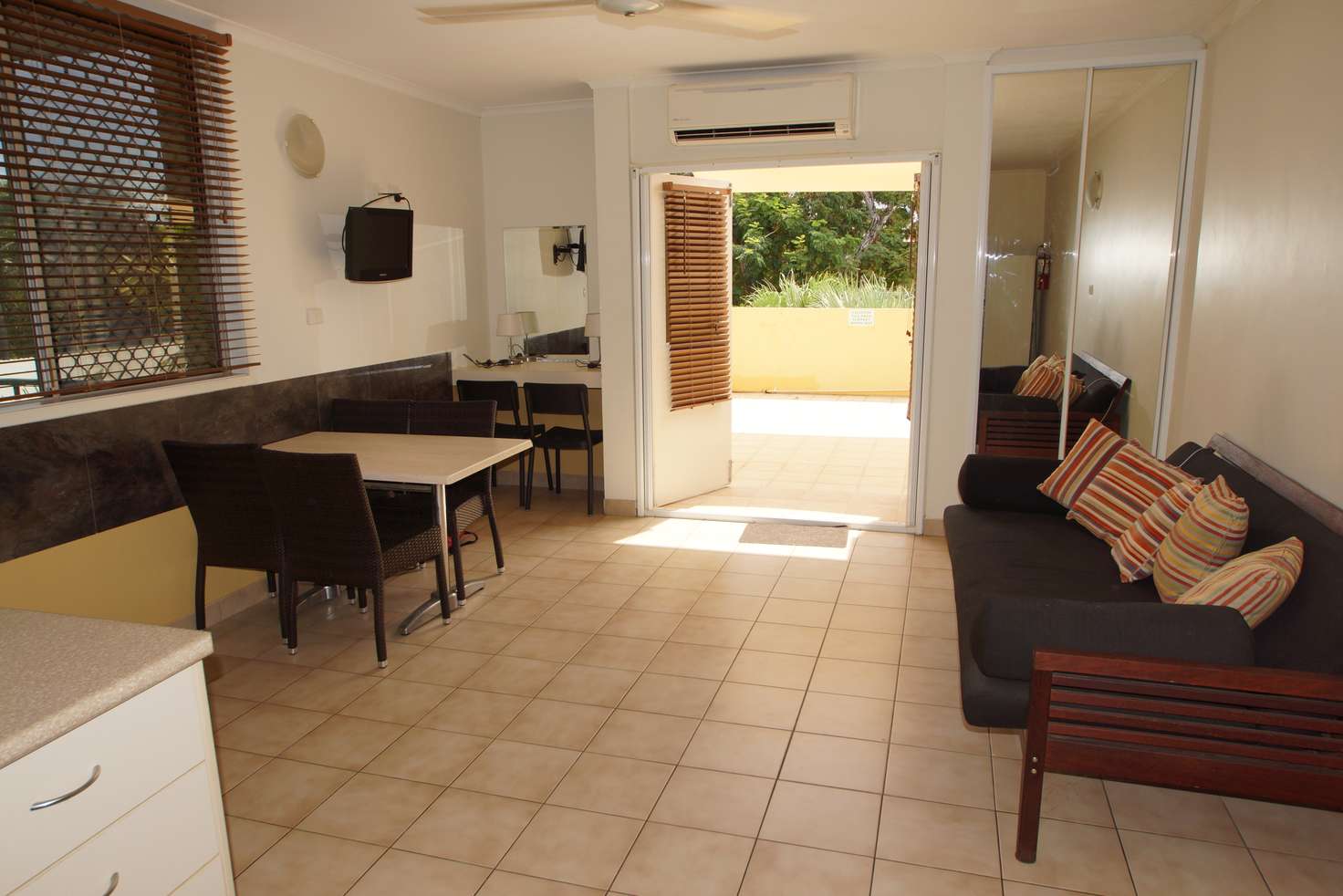 Main view of Homely unit listing, 14/117 Smith Street, Darwin City NT 800