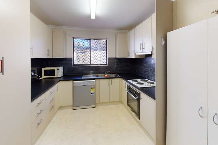 2/4 Aneura Place, Sadadeen NT 870