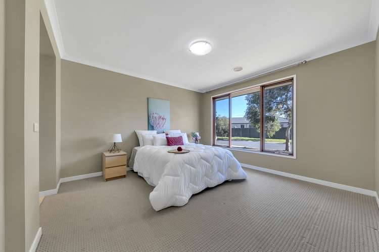 Sixth view of Homely house listing, 33 Lambertia Crescent, Manor Lakes VIC 3024