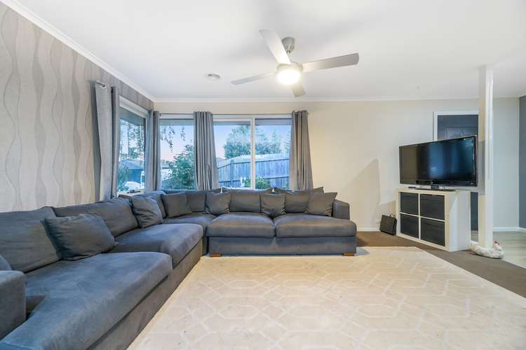 Fourth view of Homely house listing, 5 Pioneer Place, Hampton Park VIC 3976