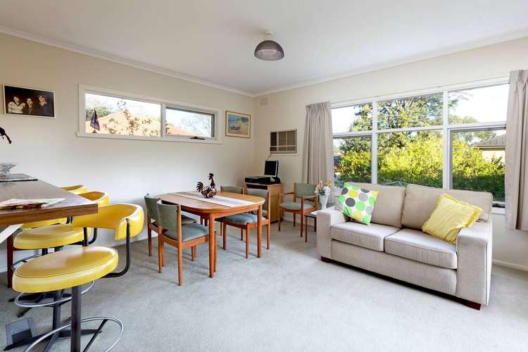 Third view of Homely house listing, 8 Simpson Drive, Mount Waverley VIC 3149