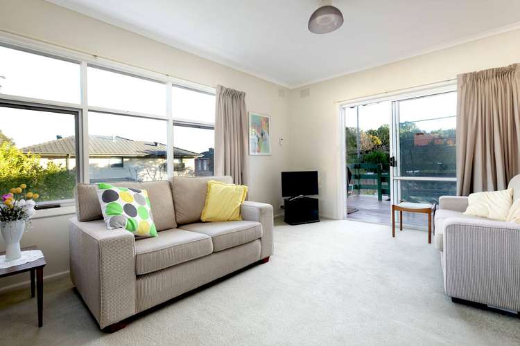 Fourth view of Homely house listing, 8 Simpson Drive, Mount Waverley VIC 3149