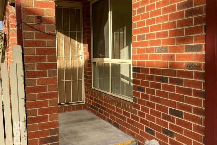 Second view of Homely house listing, 5/8 Balaka Place, Bundoora VIC 3083