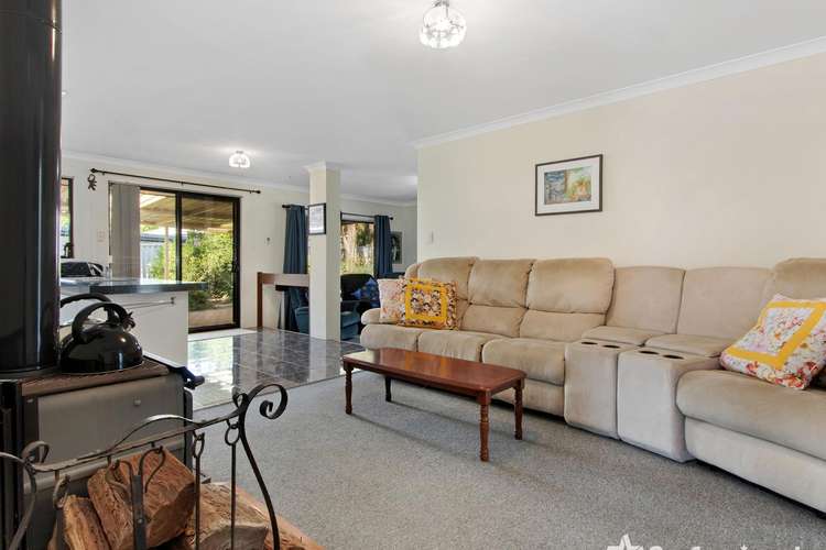 Fifth view of Homely house listing, 17 Limoges Elbow, Port Kennedy WA 6172