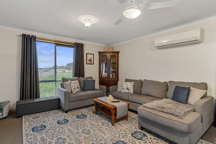 Second view of Homely house listing, 5 Comet Court, Zeehan TAS 7469