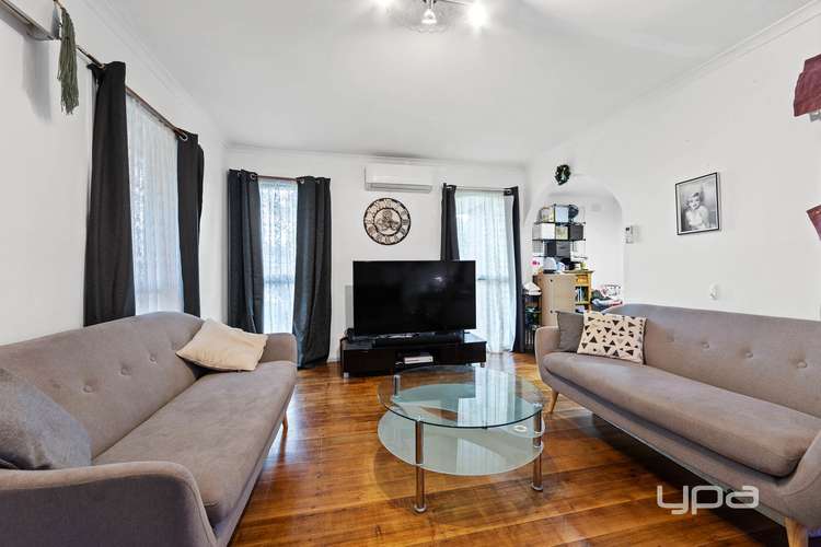 Second view of Homely house listing, 16 Meadowbank Court, Kings Park VIC 3021