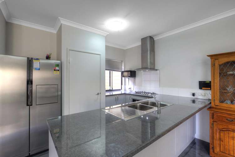 Fourth view of Homely house listing, 2/39 Maida Vale Road, Maida Vale WA 6057
