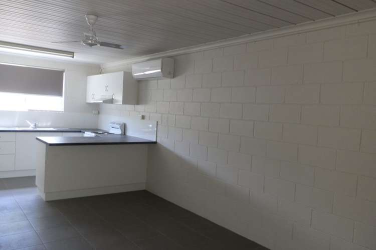 Main view of Homely unit listing, 4/56 Borilla Street, Emerald QLD 4720
