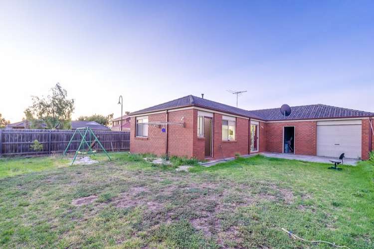 Second view of Homely house listing, 8 Keats Court, Truganina VIC 3029