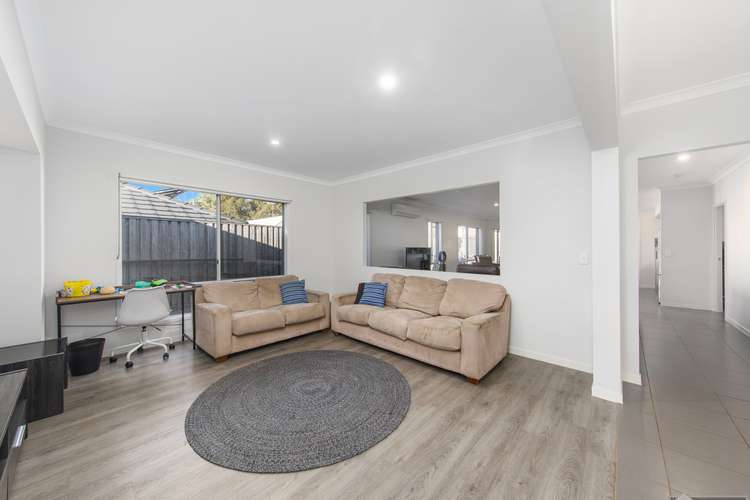 Second view of Homely house listing, 4 Weir Street, Thornlands QLD 4164