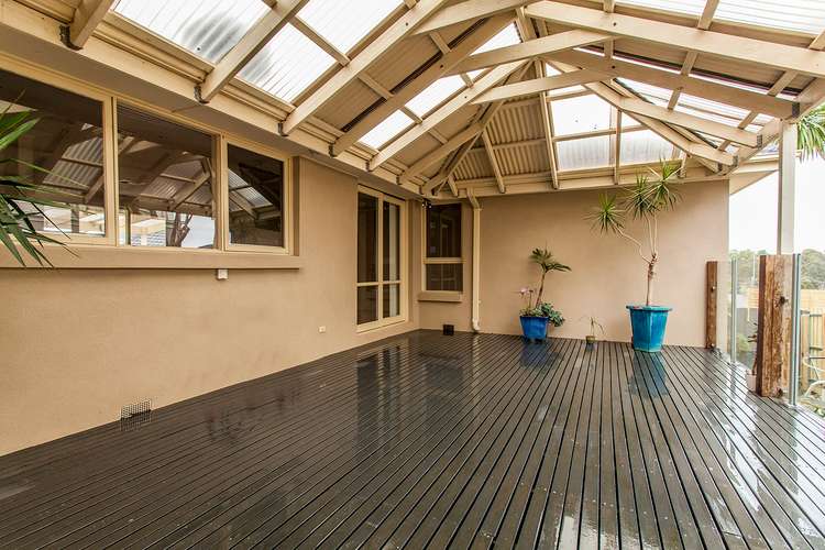 Fifth view of Homely house listing, 1 Parkview Place, Doncaster VIC 3108
