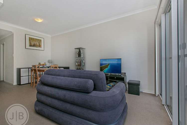 Fourth view of Homely apartment listing, 4/5 Ibera Way, Success WA 6164